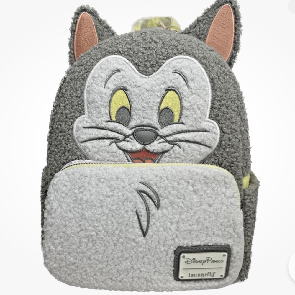 Loungfly Disney parks Figaro Fuzzy mini Backpack New!